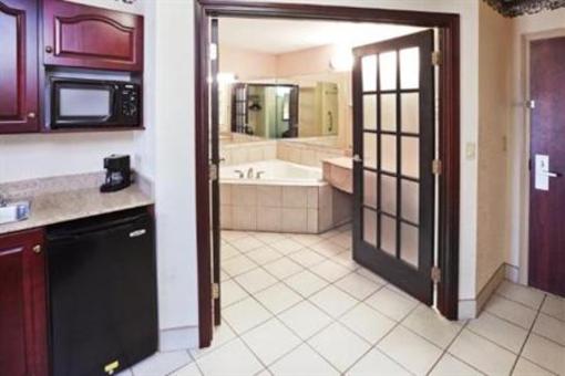 фото отеля Holiday Inn Express Gainesville