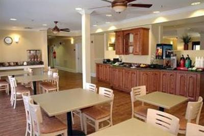 фото отеля BEST WESTERN Wakulla Inn & Suites