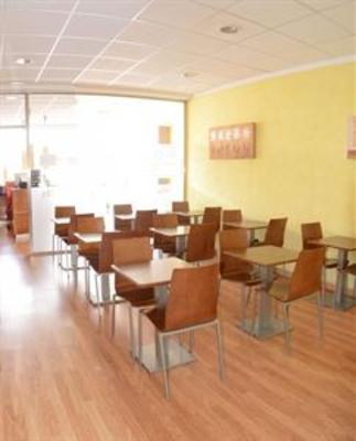 фото отеля Hotel Rostits Castellon de la Plana