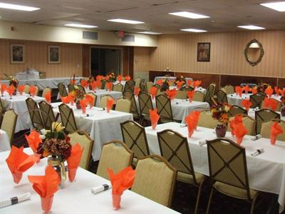 фото отеля Ann Arbor Victory Inn & Suites