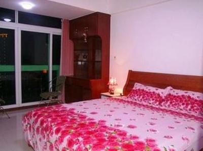 фото отеля Qisehai Inn