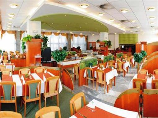 фото отеля Hotel Flóra Trencianske Teplice