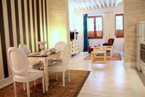 фото отеля Relator Singular Apartments