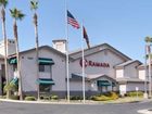 фото отеля Ramada at Arrowhead Mall