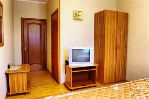 фото отеля Hotel Iron 1