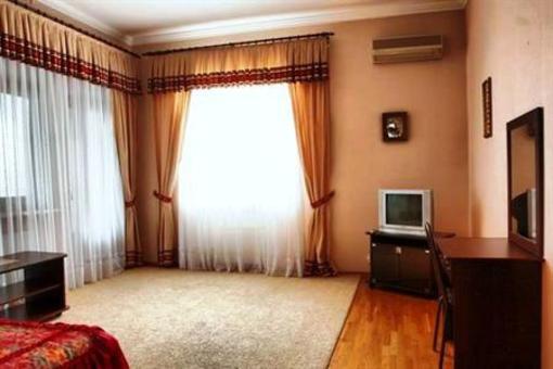 фото отеля Hotel Iron 1
