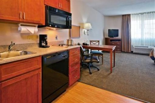 фото отеля Candlewood Suites Flowood