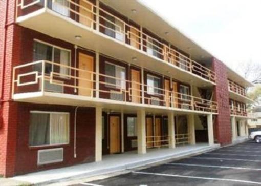 фото отеля Holiday Capri Motel Memphis (Tennessee)