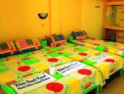 фото отеля White Beach Resort Bar and Restaurant