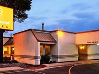 Orangewood Suites