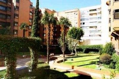фото отеля Greenaway Apartment Madrid