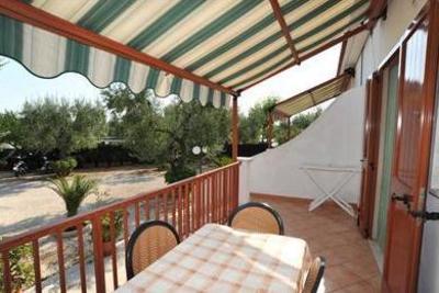 фото отеля Lido Dei Pini Residence