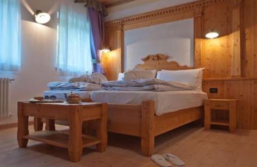 фото отеля Hotel Chalet Alpenrose