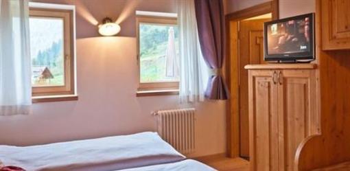 фото отеля Hotel Chalet Alpenrose