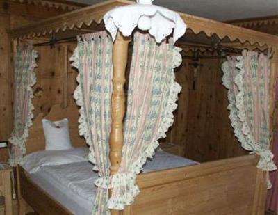 фото отеля Hotel Chalet Alpenrose