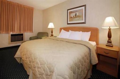 фото отеля Comfort Suites Sioux Falls