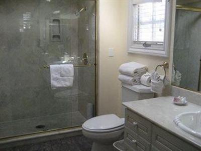 фото отеля Lighthouse Lodge & Suites
