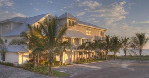 фото отеля Mainsail Beach Inn Holmes Beach