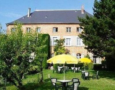 фото отеля Le Clos Du Montvinage Hotel Etreaupont