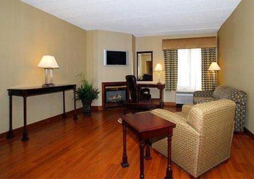 фото отеля Holiday Inn Express Hotel & Suites Indianapolis W - Airport Area