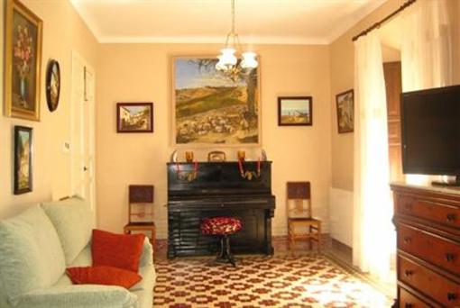 фото отеля Apartamentos Salmerones