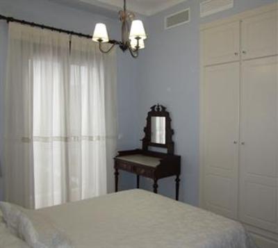 фото отеля Apartamentos Salmerones