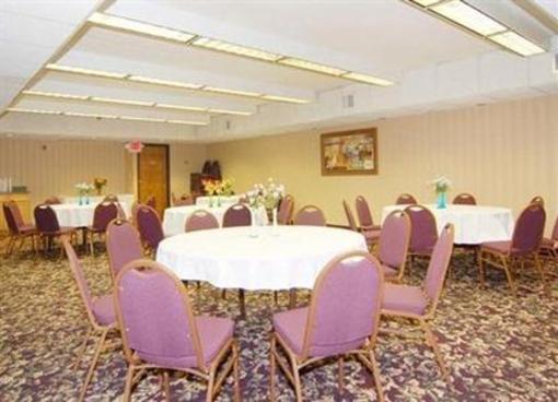 фото отеля Comfort Inn Farmington Hills