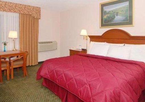 фото отеля Comfort Inn Farmington Hills