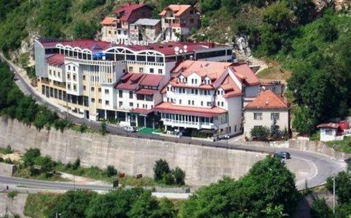 фото отеля Hotel Saraj