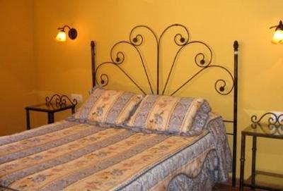 фото отеля Hostal Costa de la Luz
