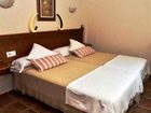 фото отеля Hostal Costa de la Luz