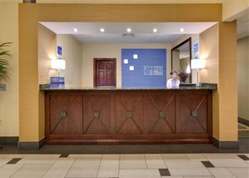 фото отеля Holiday Inn Express - Pleasant Prairie