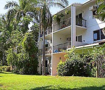 фото отеля Clifton Sands Holiday Apartments Cairns