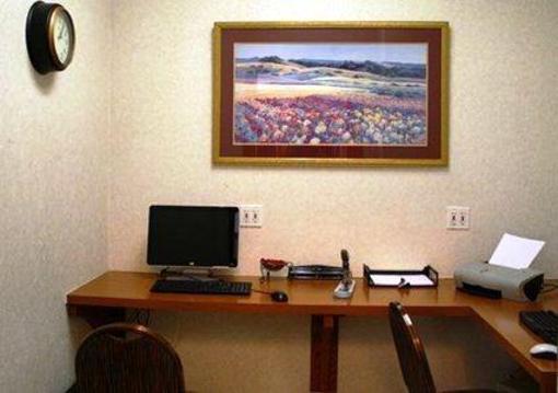 фото отеля Clarion Hotel Modesto