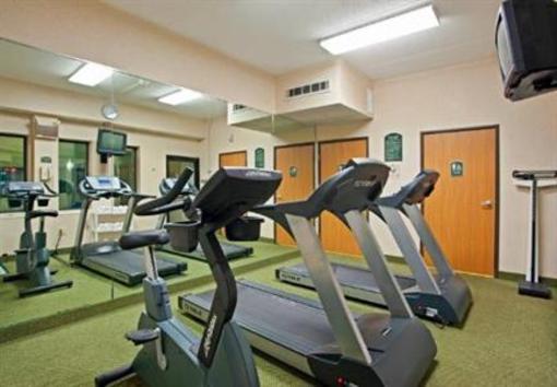 фото отеля Holiday Inn Express Pittsburgh North Harmarville
