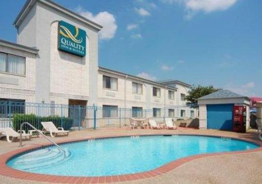 фото отеля Quality Inn & Suites Grand Prairie