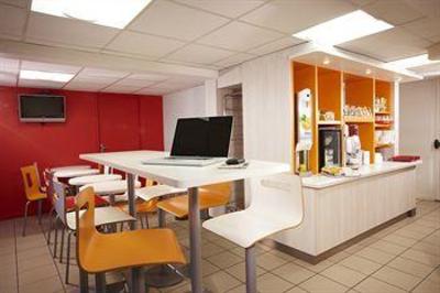 фото отеля Hotel Premiere Classe Lyon Ouest Tassin-la-Demi-Lune