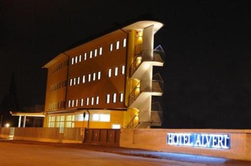 фото отеля Hotel Alveri