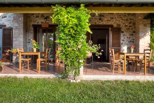 фото отеля Casale San Bartolomeo