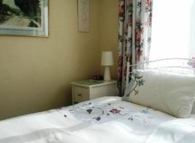 фото отеля Number 68 Bed & Breakfast
