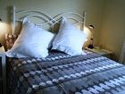 фото отеля Number 68 Bed & Breakfast
