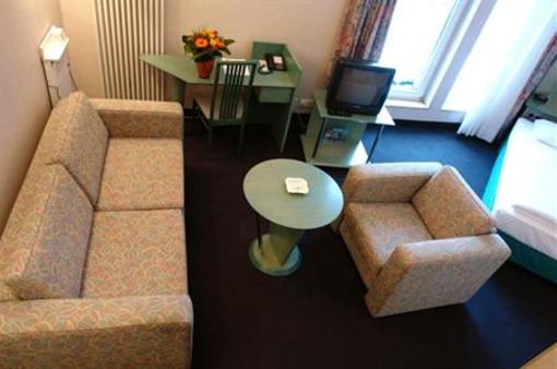 фото отеля Park Hotel Norderstedt