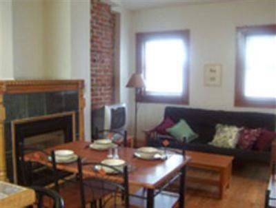 фото отеля Dyer Properties Allston Boston