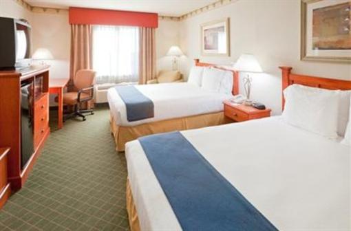 фото отеля Holiday Inn Express Hotel & Suites Pharr
