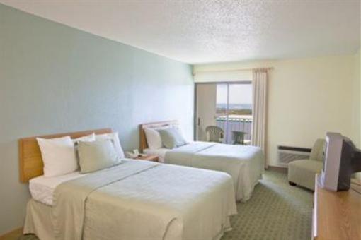 фото отеля John Yancey Inn Kill Devil Hills