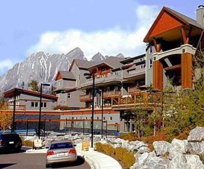 фото отеля Lodges at Canmore