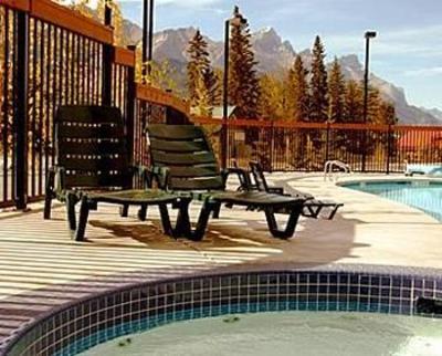 фото отеля Lodges at Canmore