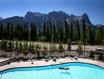 фото отеля Lodges at Canmore