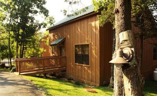 фото отеля Cabins at Green Mountain, a Festiva Resort