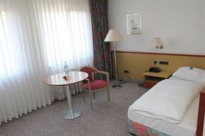 фото отеля Comfor Hotel in der Blaubeurer Strasse